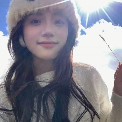 沼泽的蓝天